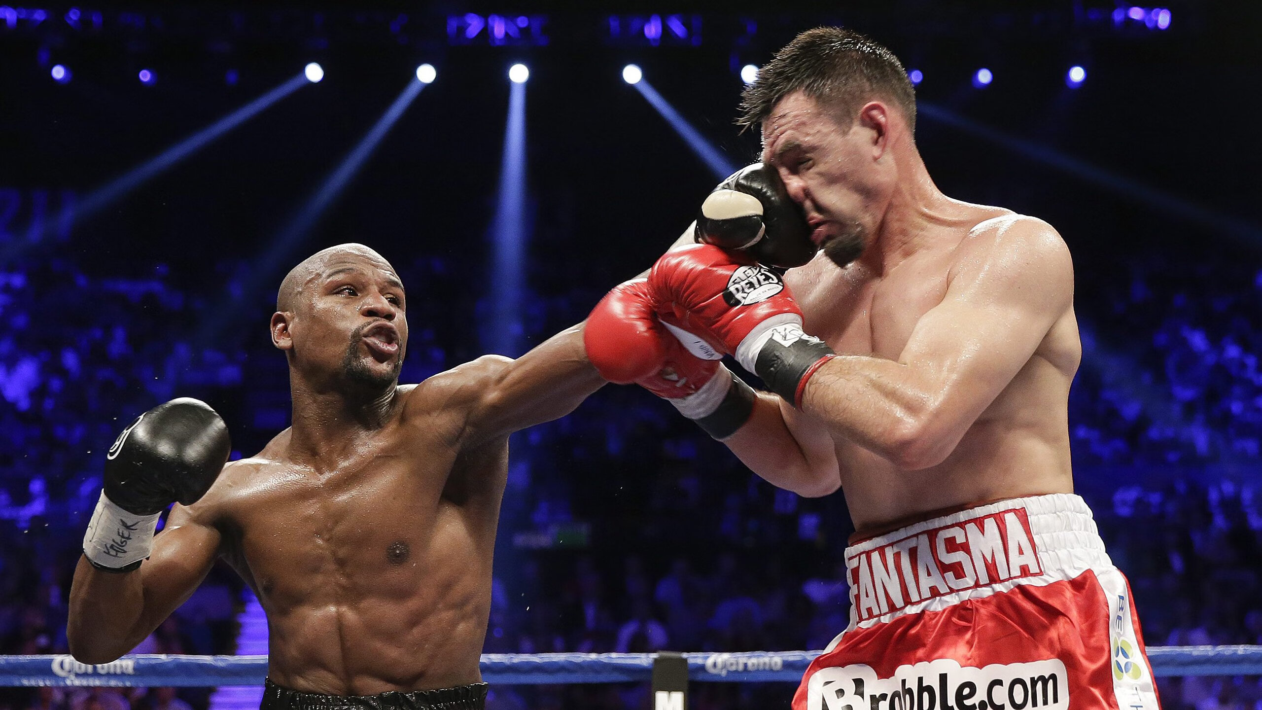 乒乓球赛场焦点！日本队对阵韩国队，防守反击奏效，球队笑到最后